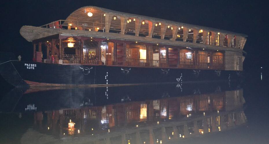 Shri Kute Cruise, Goa 1